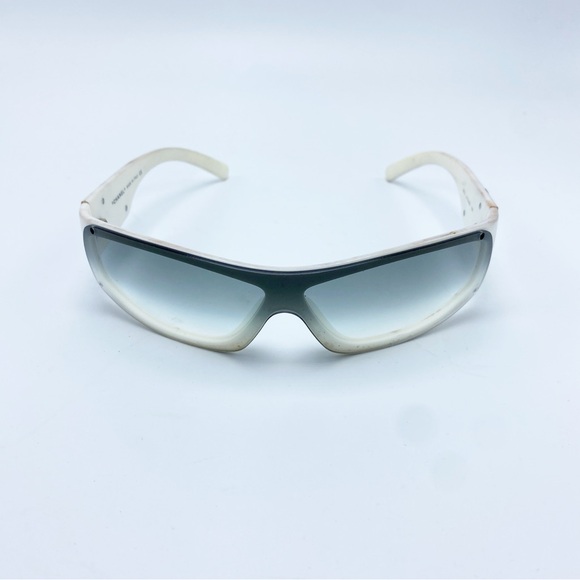 Authentic CHANEL Dream Wrap White & Black Sporty Y2K Early 2000s Sunglasses main image 9